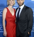 Filename=NBCUniUpfront012.jpg
Filesize=954KiB
Dimensions=2000x3008
Date added=May 22, 2017 NBCUniUpfront012.jpg